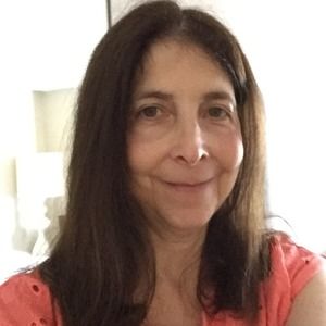 Meet your Posher, Daphne